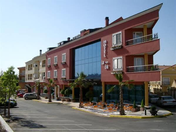 Hotel Las Eras Сафра Экстерьер фото